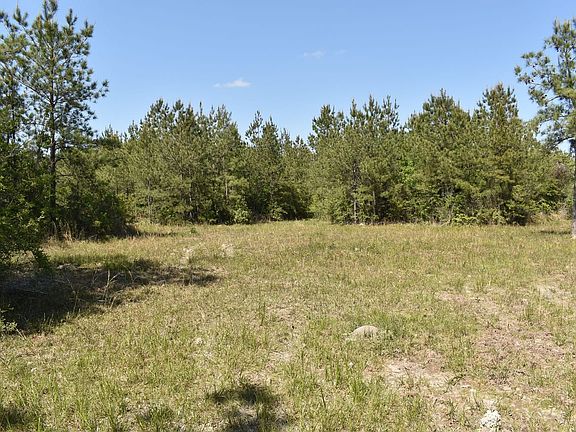 3rd image of Turnpike Rd