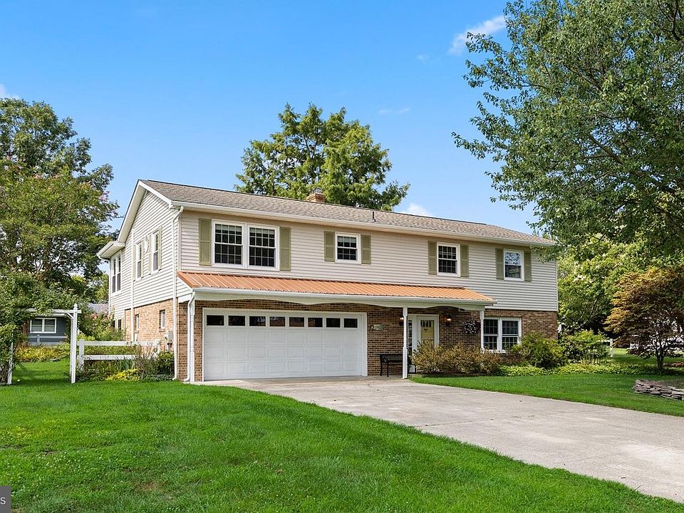 1st image of 776 Hickman Dr
