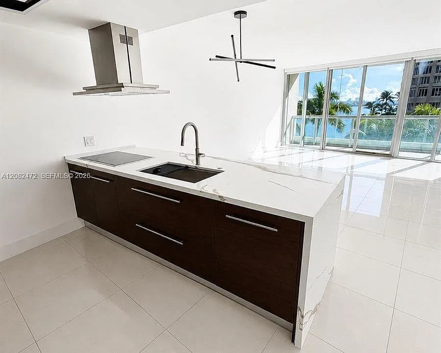 465 Brickell Ave #417