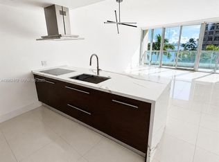 465 Brickell Ave APT 417, Miami, FL 33131