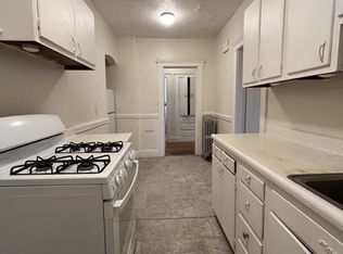 6-9 James St #6, Brookline, MA 02446