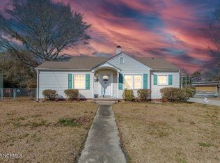 307 Stratford Rd, Jacksonville, NC 28540