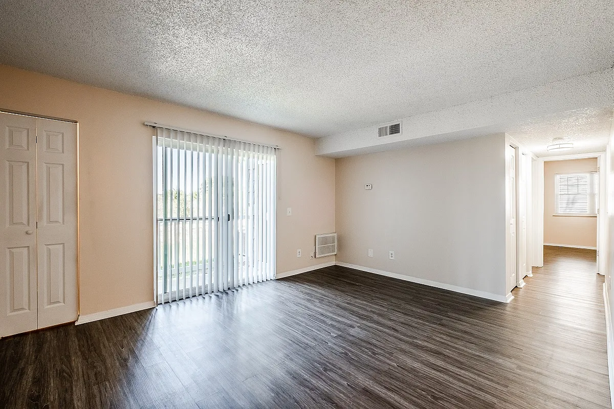 Bramblewood Apartments — Photo 4