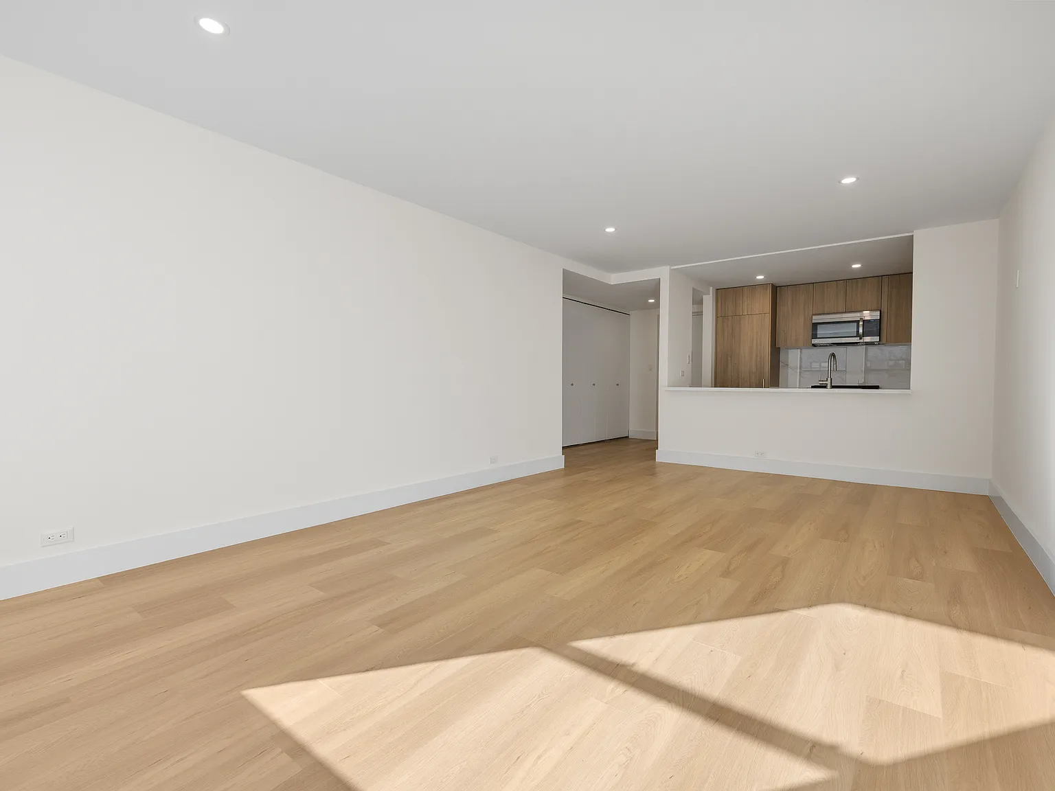 600 Columbus Avenue — Photo 4