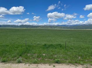 Gatfield Rd, Cascade, ID 83611