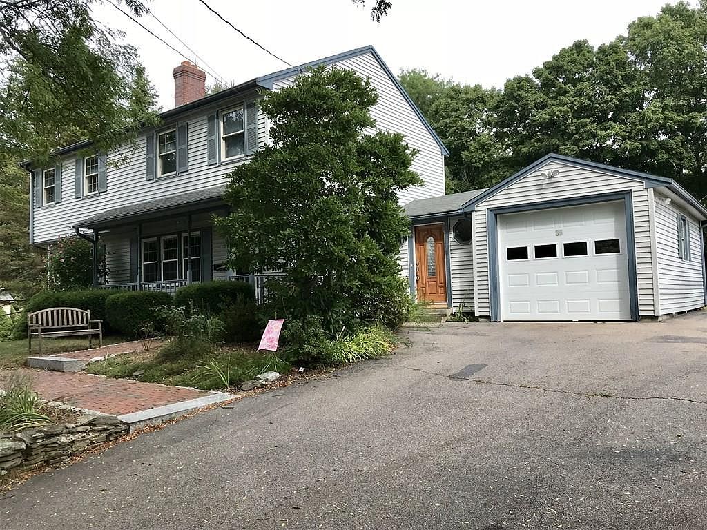 35 Cottage St, Medway, MA 02053 | Zillow
