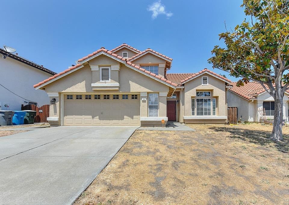 1st image of 359 Eagle Ln