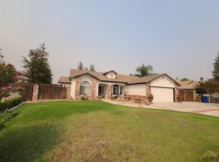 3001 Granlee Ct, Bakersfield, CA 93312