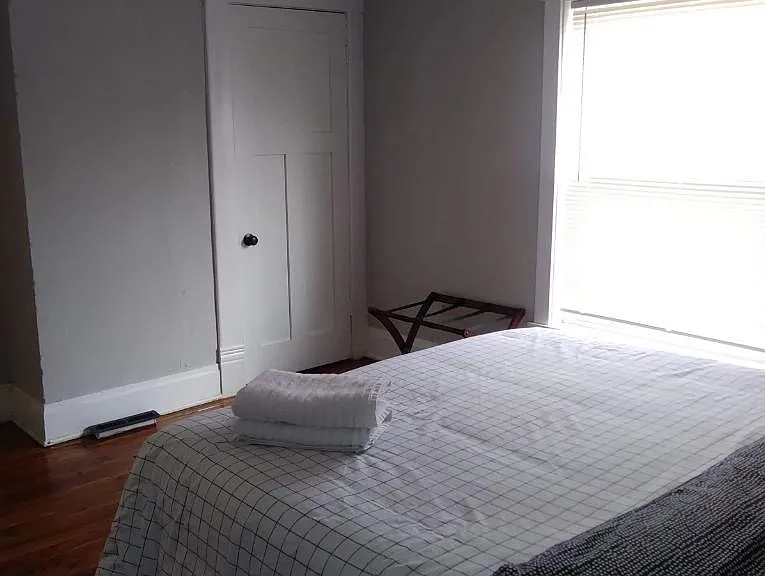 127 E Innis Ave — Photo 4