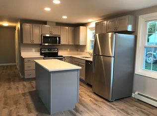 12 Primrose Ln, Gorham, ME 04038