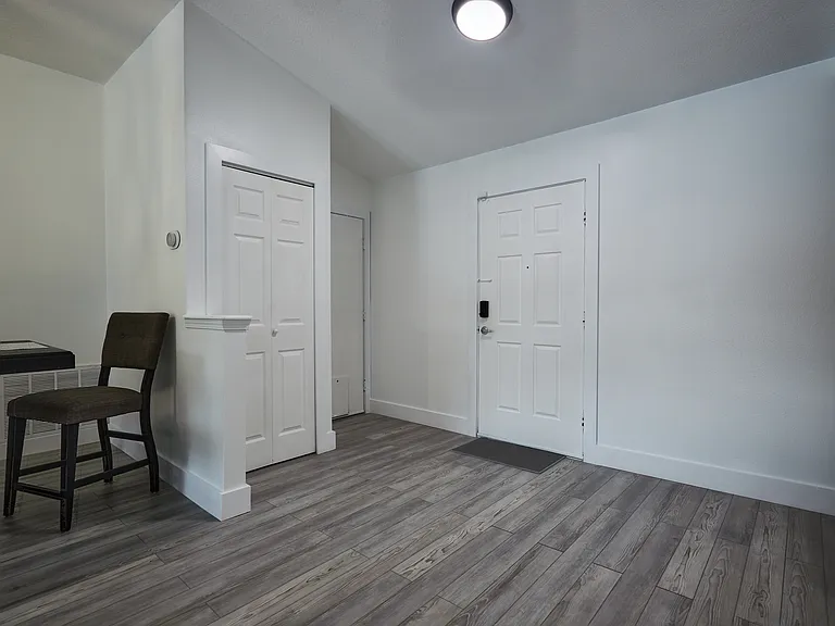 2602 Wrencrest Cir — Photo 11