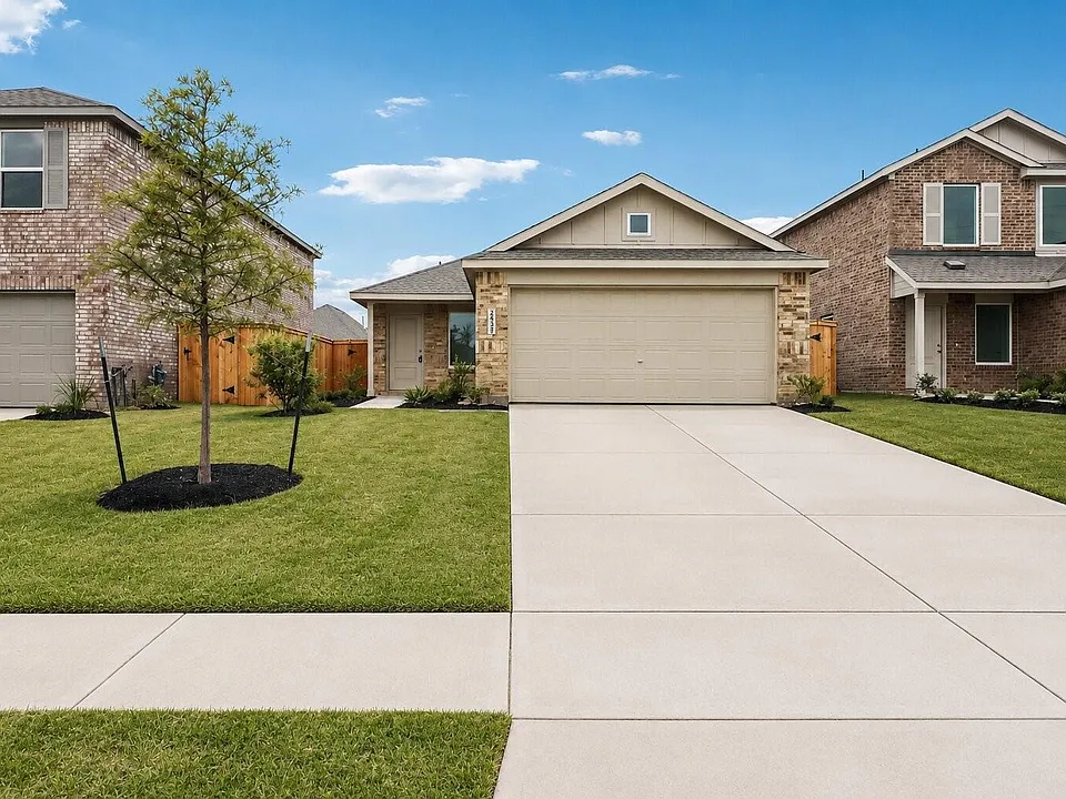 28727 Texas Plains Dr