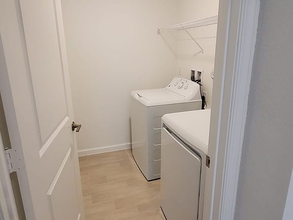 2nd image of 754 Worlington Ln