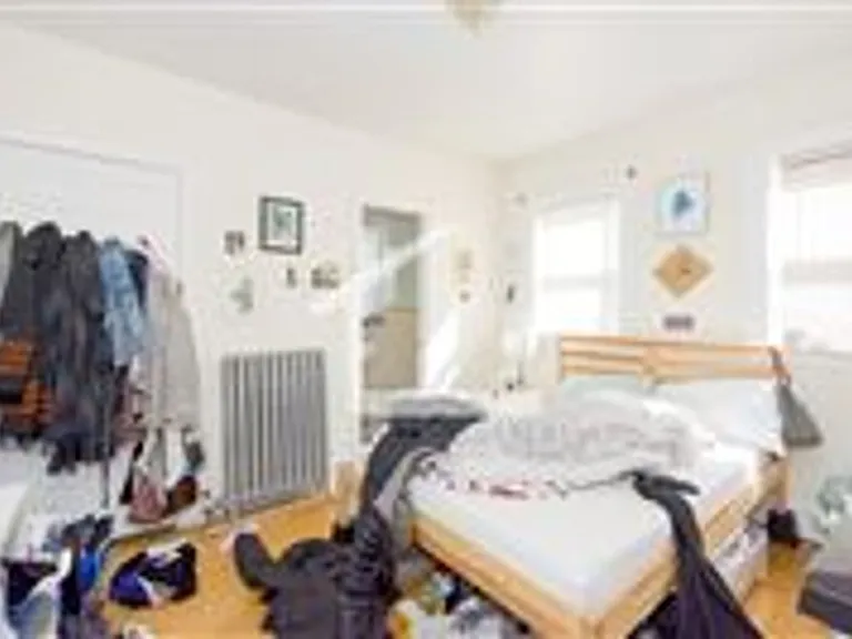 79 Quint Ave #1A — Photo 2