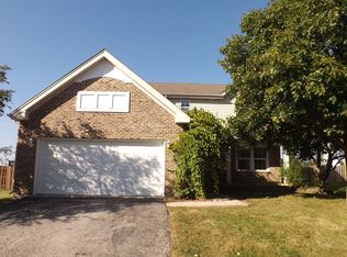 425 Blue Ridge Dr, Oswego, IL 60543