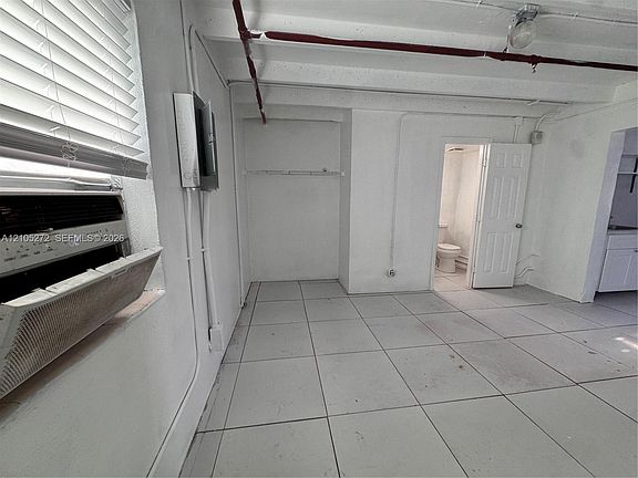 3rd image of 354 Rardin Ave #2
