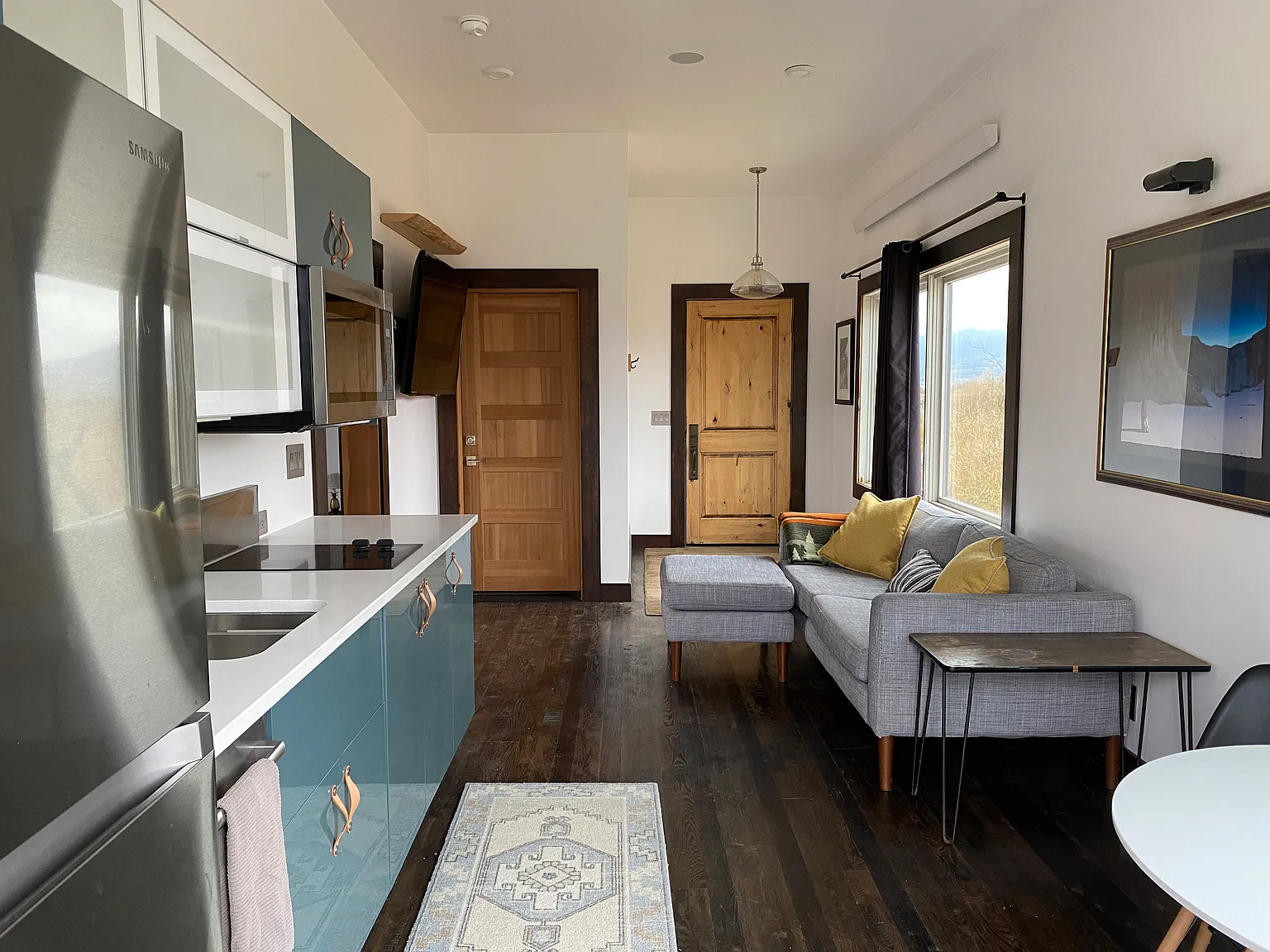 1 bed, 575 sqft, $2,000 — Photo 2