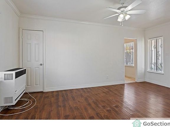 2nd image of 6528 1/4 S Victoria Ave #1