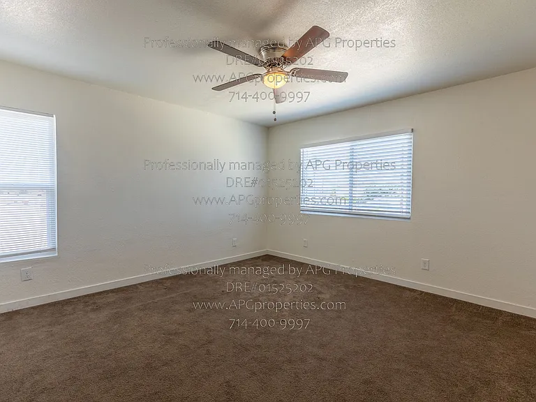 519 N Daisy Ave — Photo 16