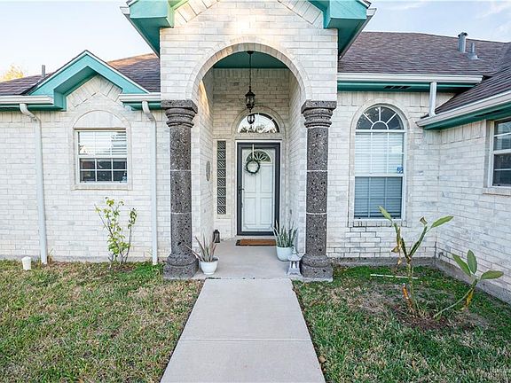2nd image of 2212 Lilly Cove Dr