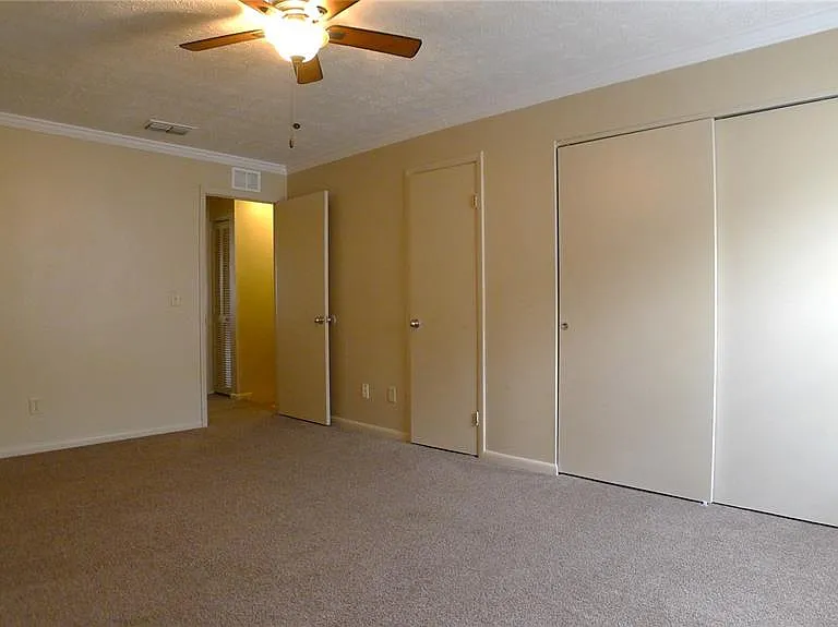 608 Lynchburg Dr — Photo 15
