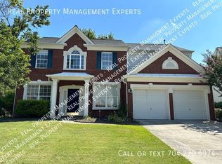 6827 Braddock Ln, Charlotte, NC 28277