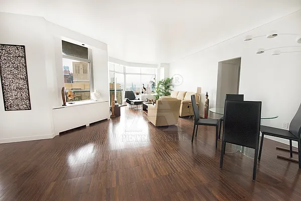 Sold by Peter Ashe | media 37