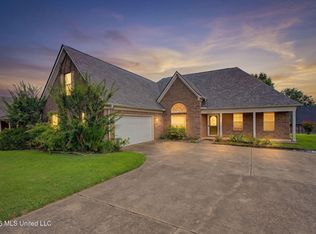 1337 Holly Springs Rd, Hernando, MS 38632