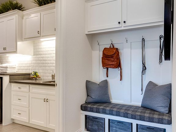 The Brynlee II Family Foyer