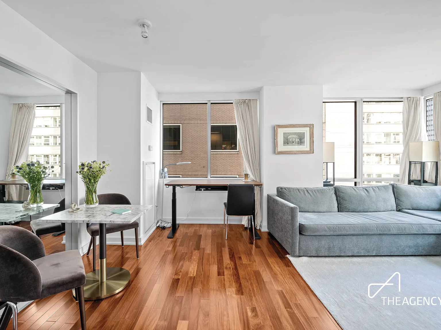 60 East 55th Street — Photo 3