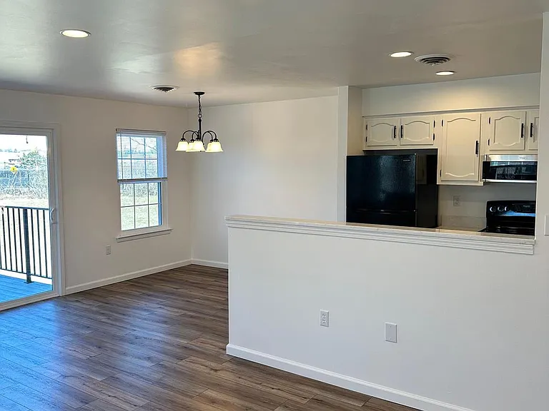 7044 Basswood Rd #11 — Photo 6