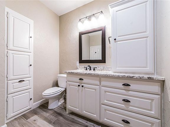 5th image of 2106 Amesbury Dr Unit 119