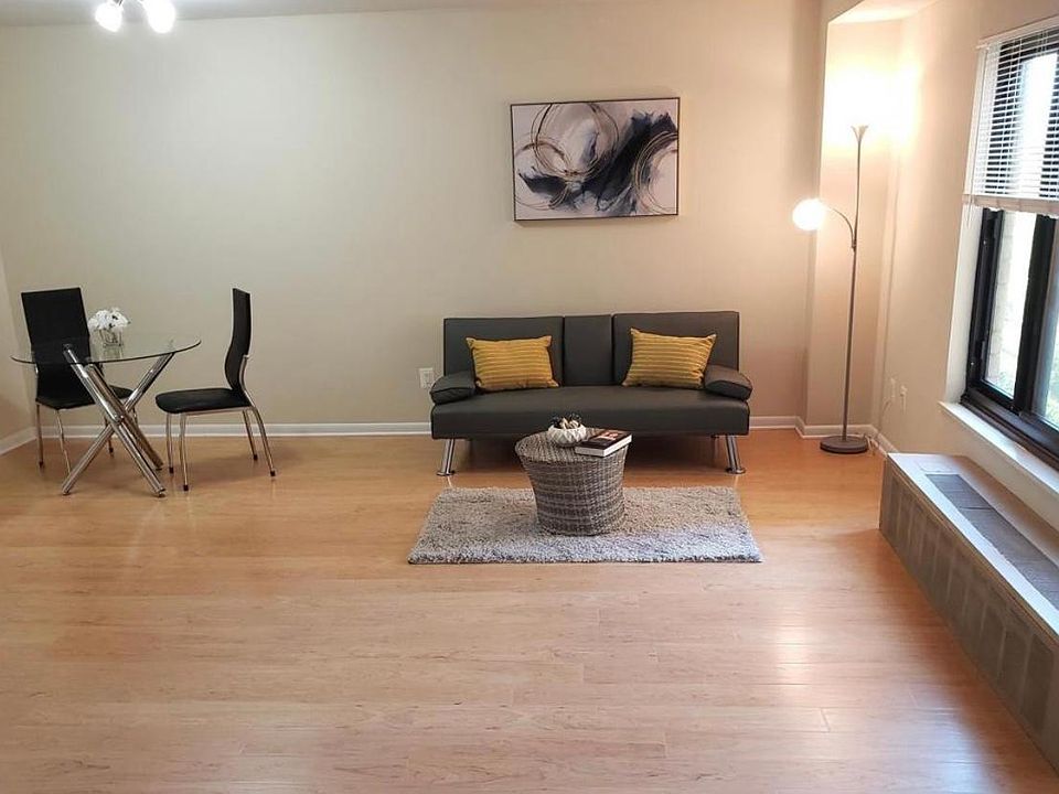 1st image of 6001 Arlington Blvd APT 507