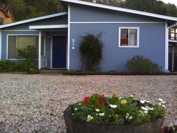 214 Lake Ct