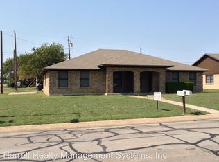 1417 Chapel Creek Rd, Waco, TX 76712