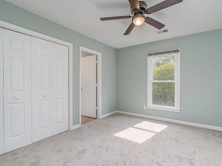 105 River Bluff Ct — Photo 19