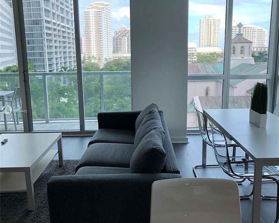 1st image of 500 Brickell Ave #D11