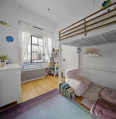 Rented by Compass | media 12