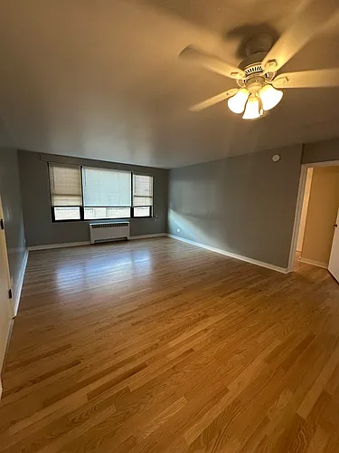6216 N Whipple St #3E Photo 1