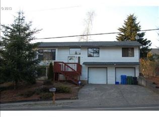 38925 Dubarko Rd, Sandy, OR 97055