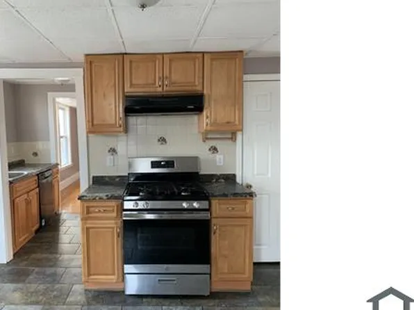 93 Empire St #2, Lynn, MA 01902