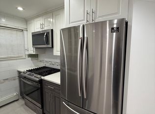 2657 Harding Ave #1B, Bronx, NY 10465