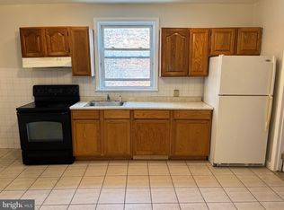 3035 Salmon St FLOOR 2, Philadelphia, PA 19134