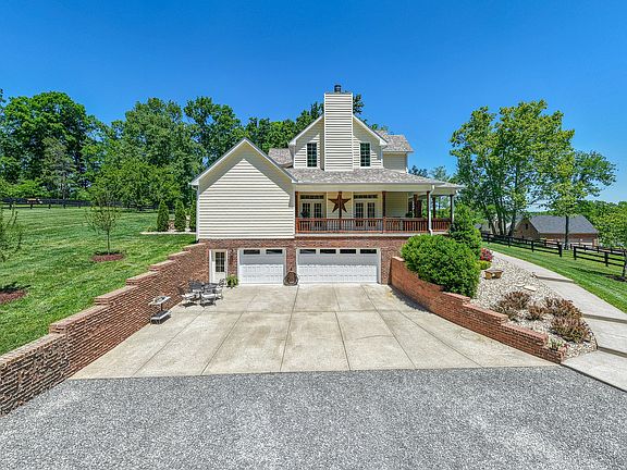 95th image of 157 Giles Ln