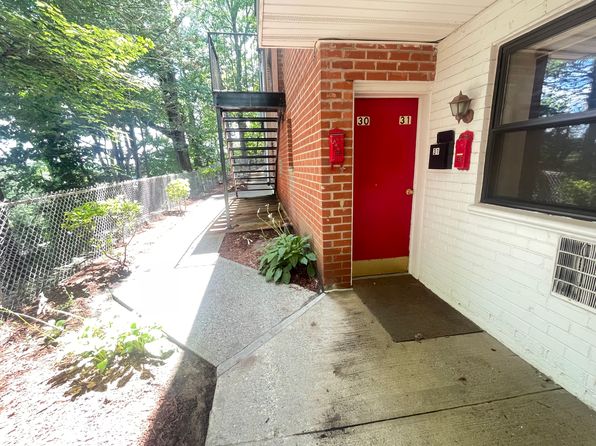 55 Fieldstone Dr APT 31