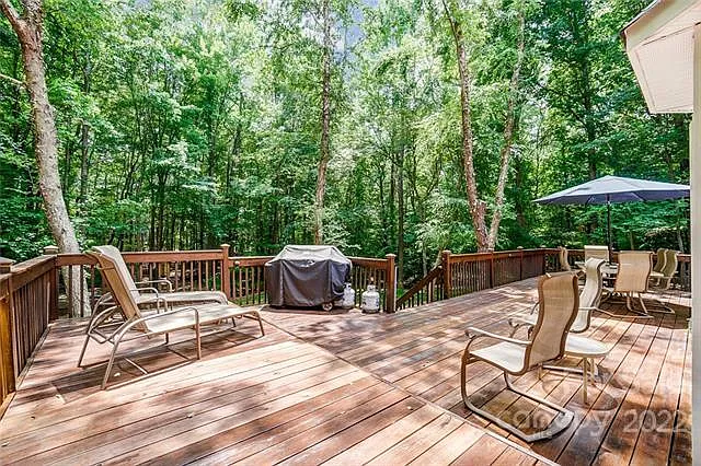 6025 Oakridge Ct — Photo 38
