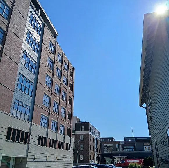 721 E North St #4C — Photo 5