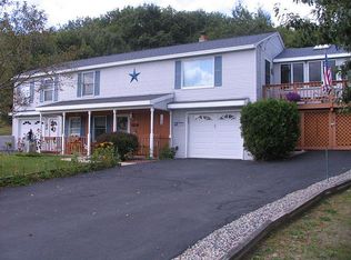 34 Grandview Ln, Alton, NH 03809