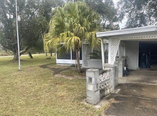 2121 E Claradge Ave, Avon Park, FL 33825