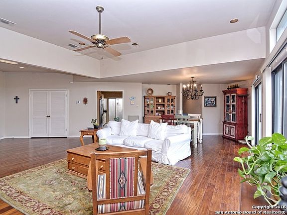 5th image of 3403 River North Dr